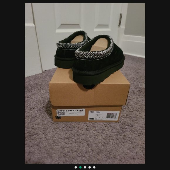 Ugg Tasman Slippers - Picture 4 of 5